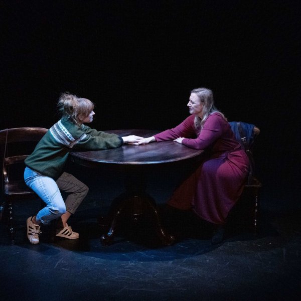 The Approach | Stage Noise - Diana Simmonds