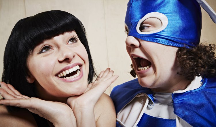 BACKSTAGE IN BISCUITLAND