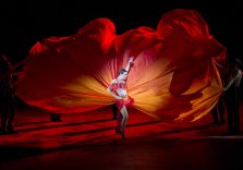HANDA OPERA ON SYDNEY HARBOUR CARMEN