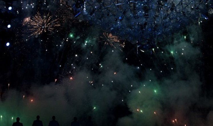 HANDA OPERA ON SYDNEY HARBOUR - LA TRAVIATA