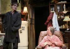 THE BEAUTY QUEEN OF LEENANE