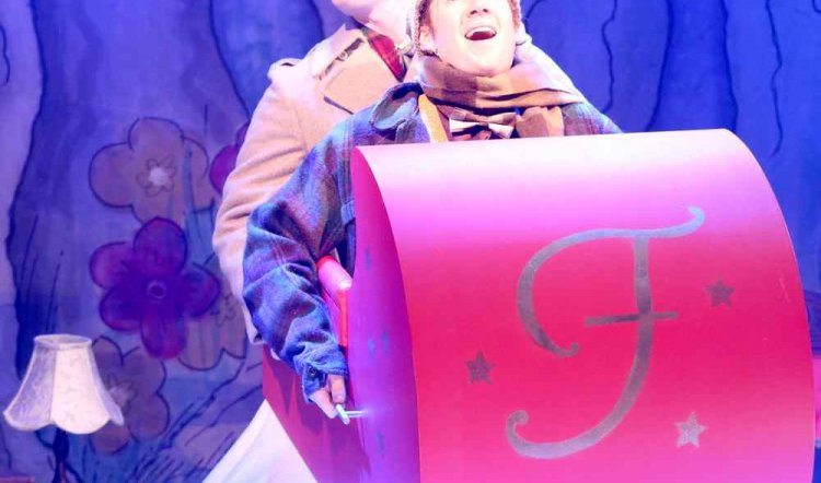 A YEAR WITH FROG AND TOAD