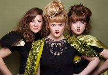 TRAVELLING SISTERS – MELBOURNE