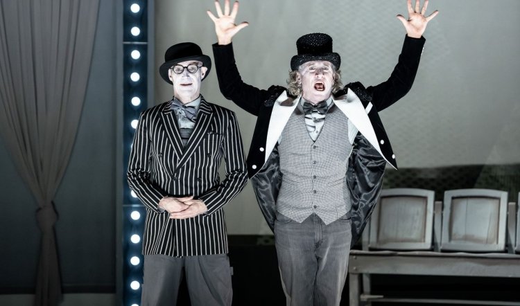 THE 39 STEPS