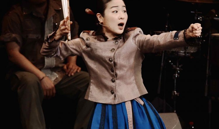 UKCHUK-GA - SYDNEY FESTIVAL 2015