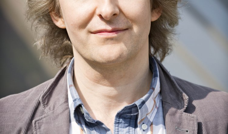 EVERYTHINGS COMING UP ROSES