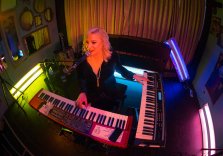 ELIZABETH - MELBOURNE