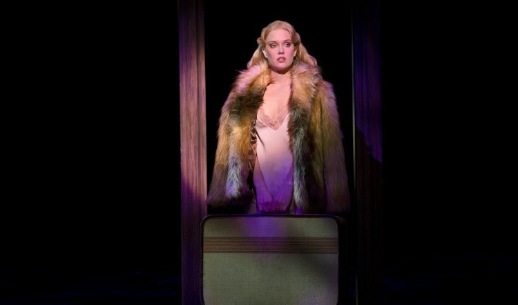 EVITA