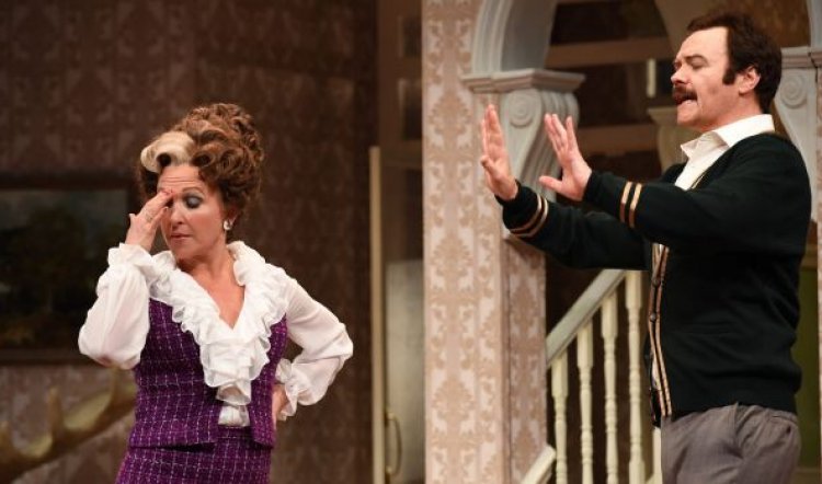 FAWLTY TOWERS – LIVE