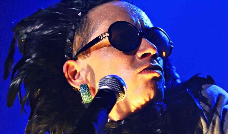 SYDNEY FESTIVAL - YOUNG, HARD AND SOLO