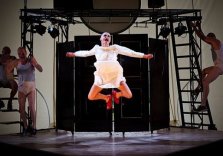 SYDNEY FESTIVAL - THE RED SHOES